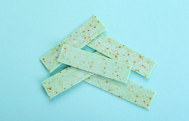 blue gum with speckles